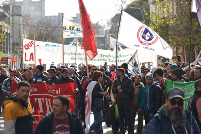 FTIL: Multitudinaria asamblea reafirmó lucha por reintegro de trabajadora despedida y por recuperación salarial