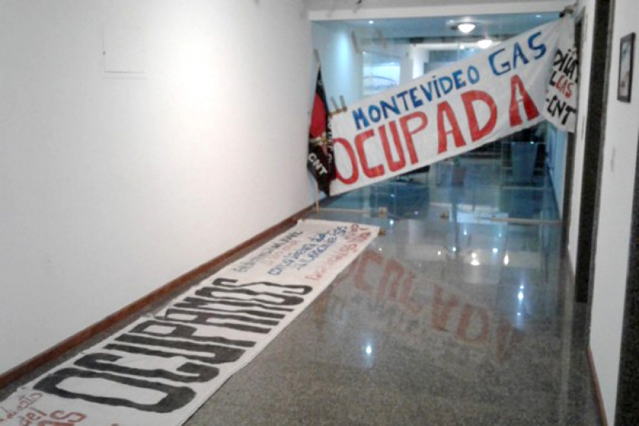 Petrobras, Bolsonaro y después: Trabajadores del gas inician huelga de hambre en Uruguay