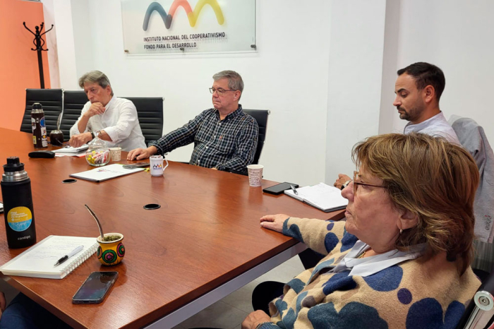 Autogestión, cooperación y equidad